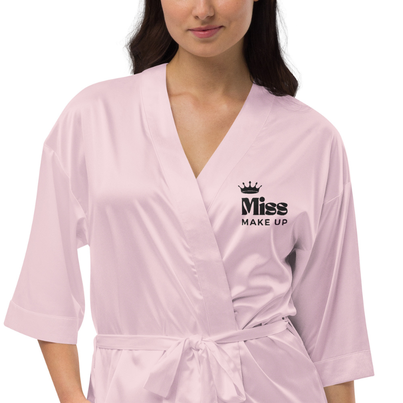 peignoir satin rose broderie noir
